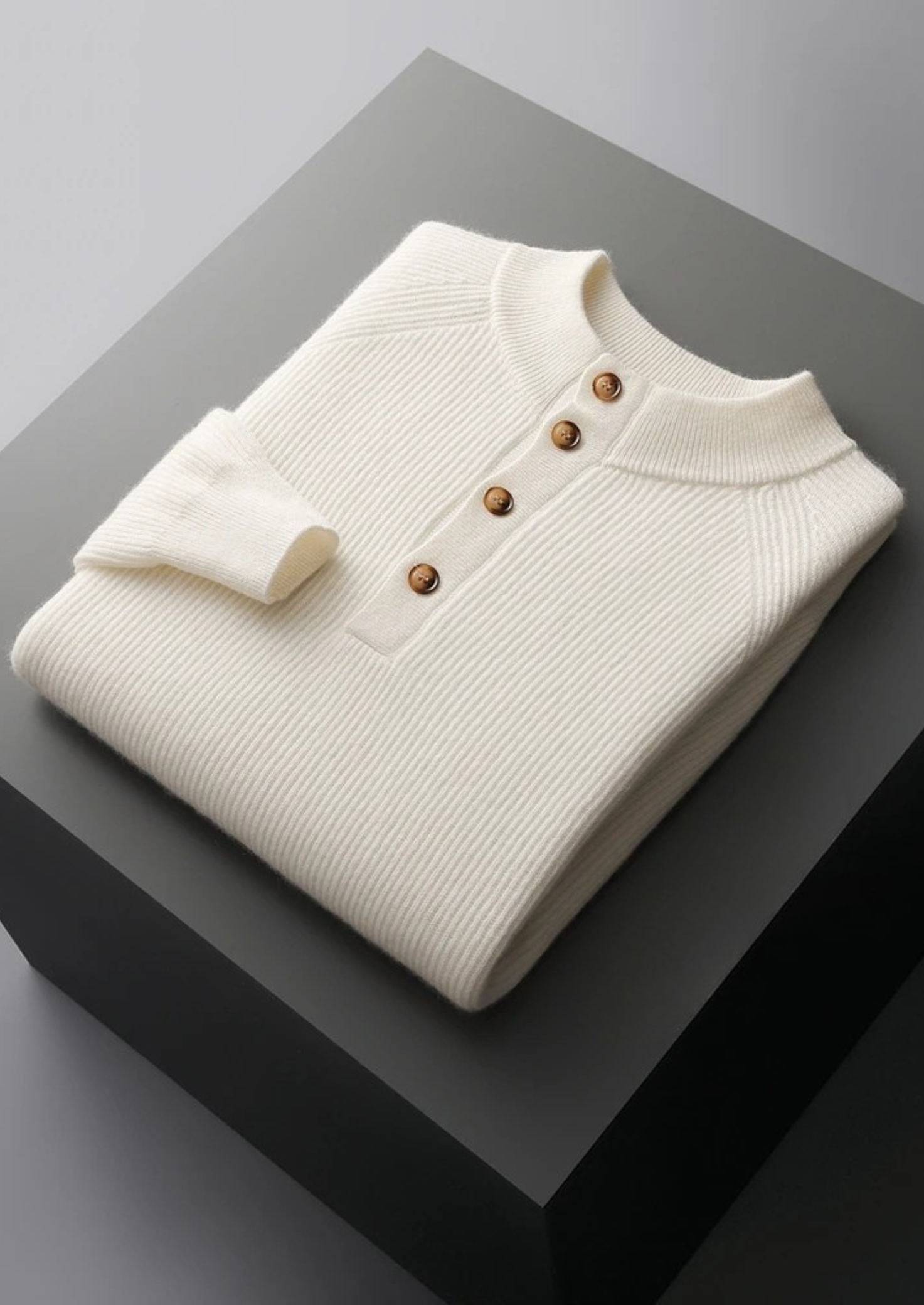 Classic Ribbed Henley Sweater in Cashmere