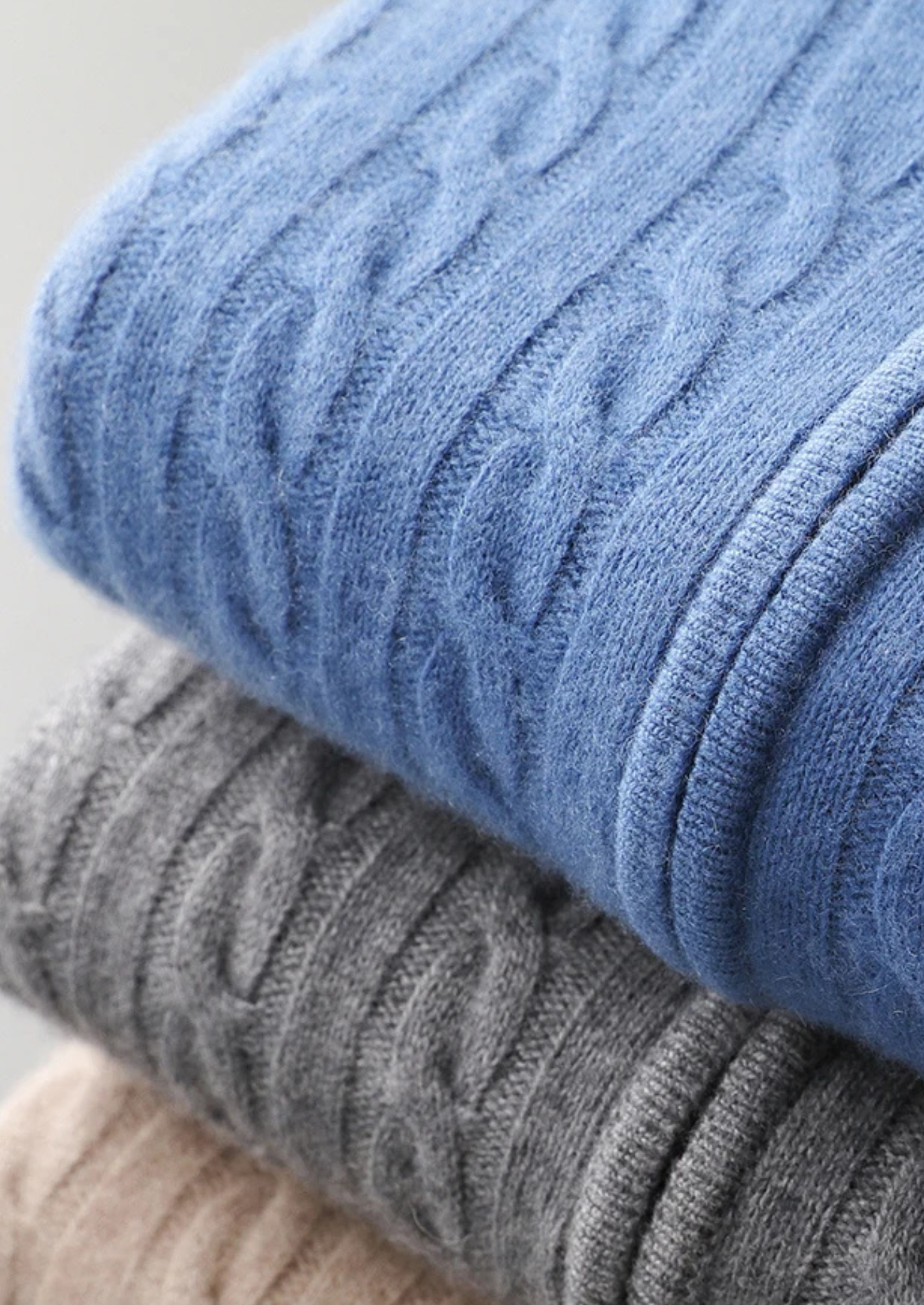 Cable Knit Zip Hoodie Premium Cashmere