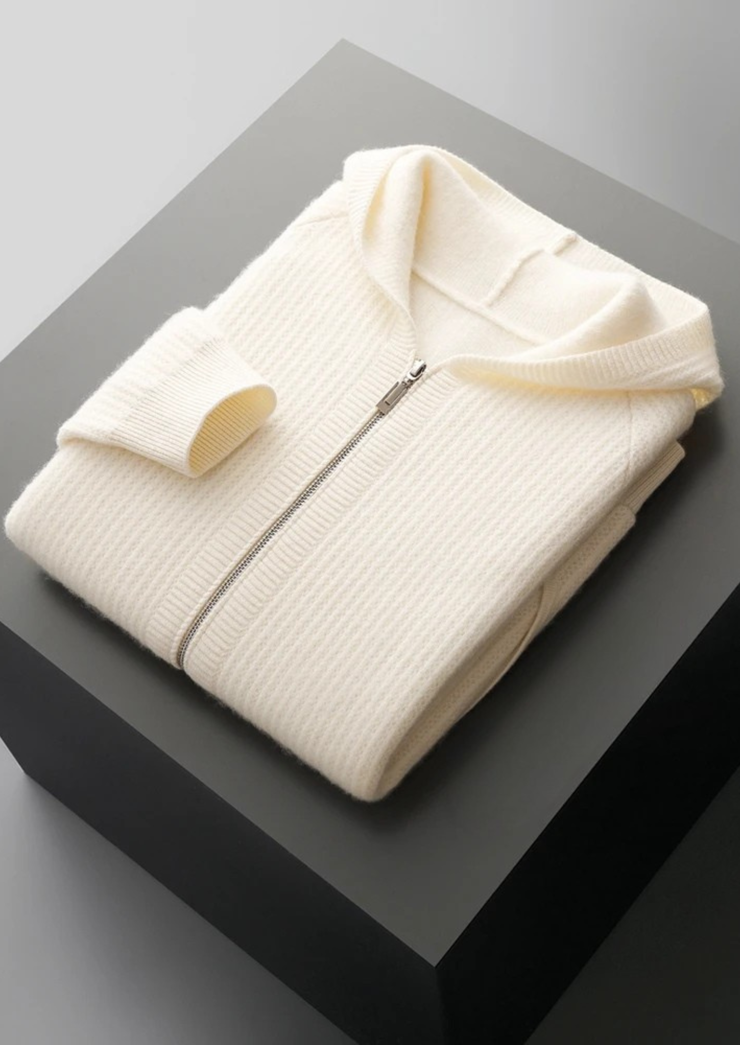 Merino Wool Ribbed Extra-Fine Hoodie With Zip