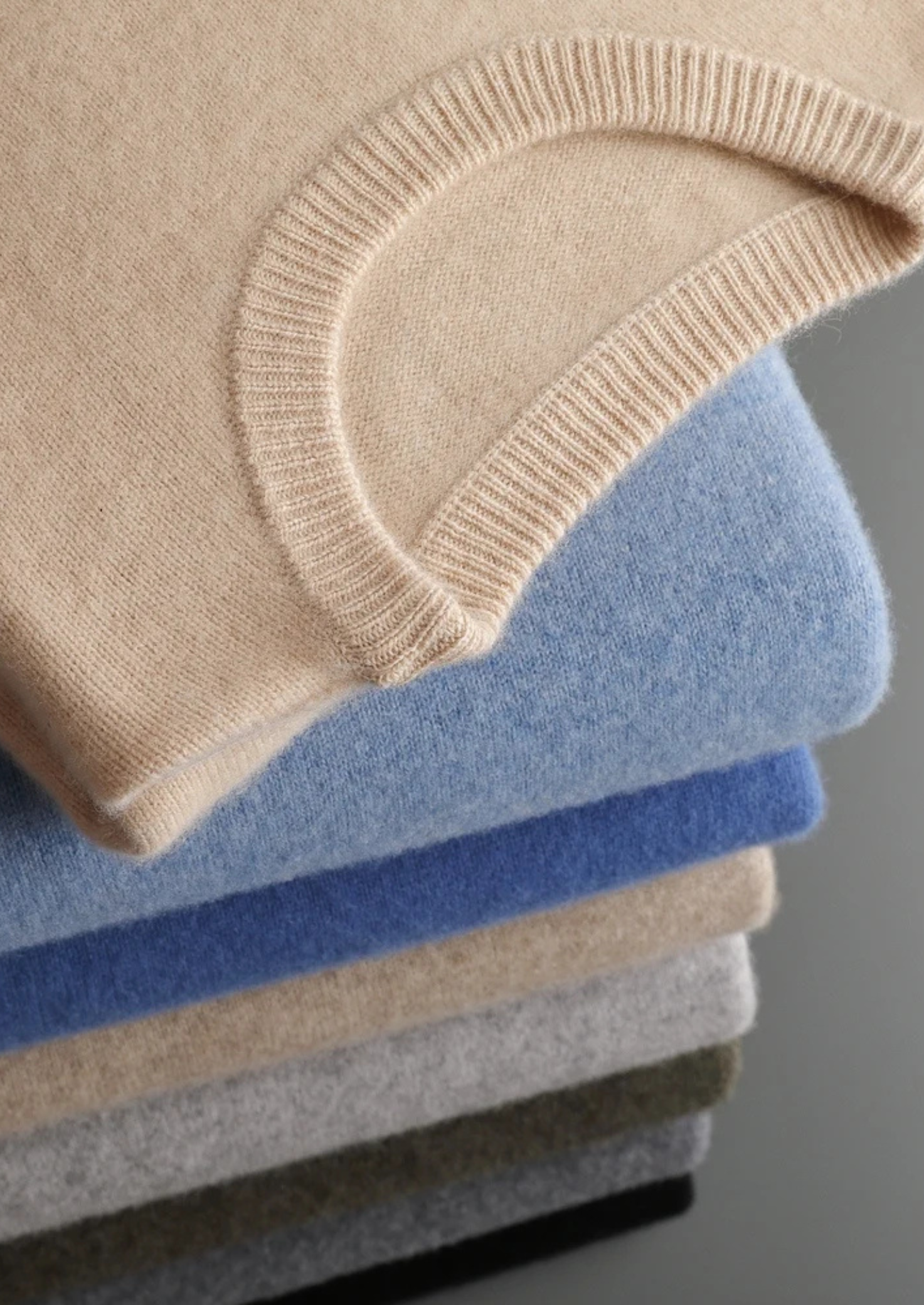 Extra-Fine Merino Wool Classic Crewneck Sweater