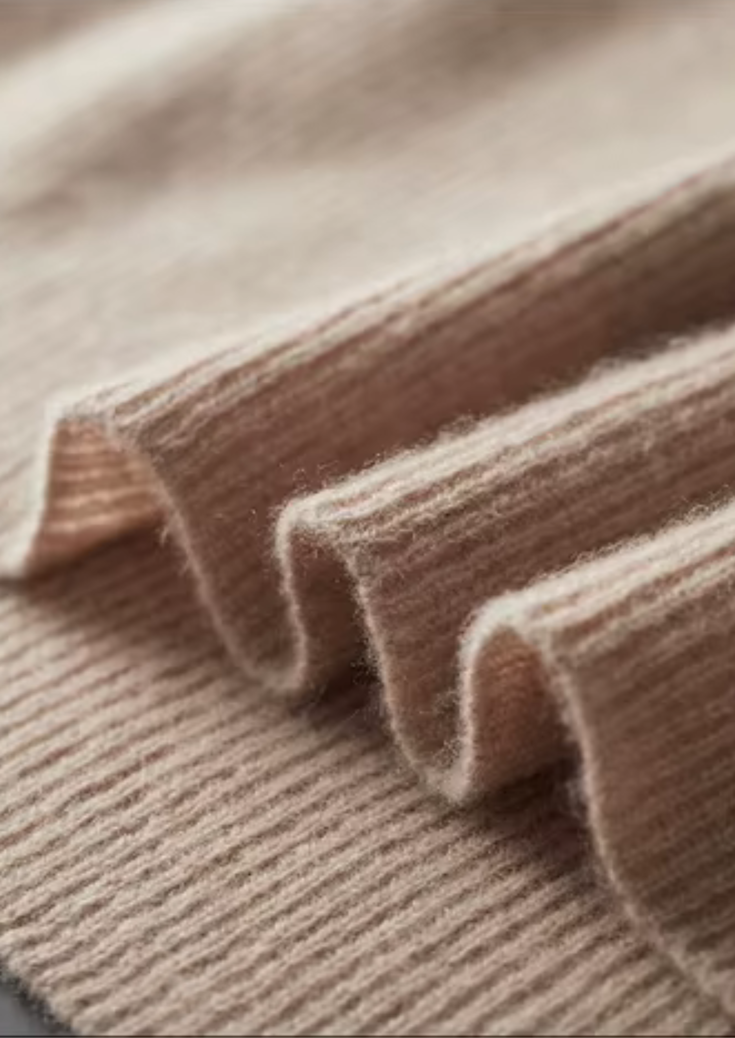Two-Tone Zip Polo Sweater in Merino Wool Extra-Fine