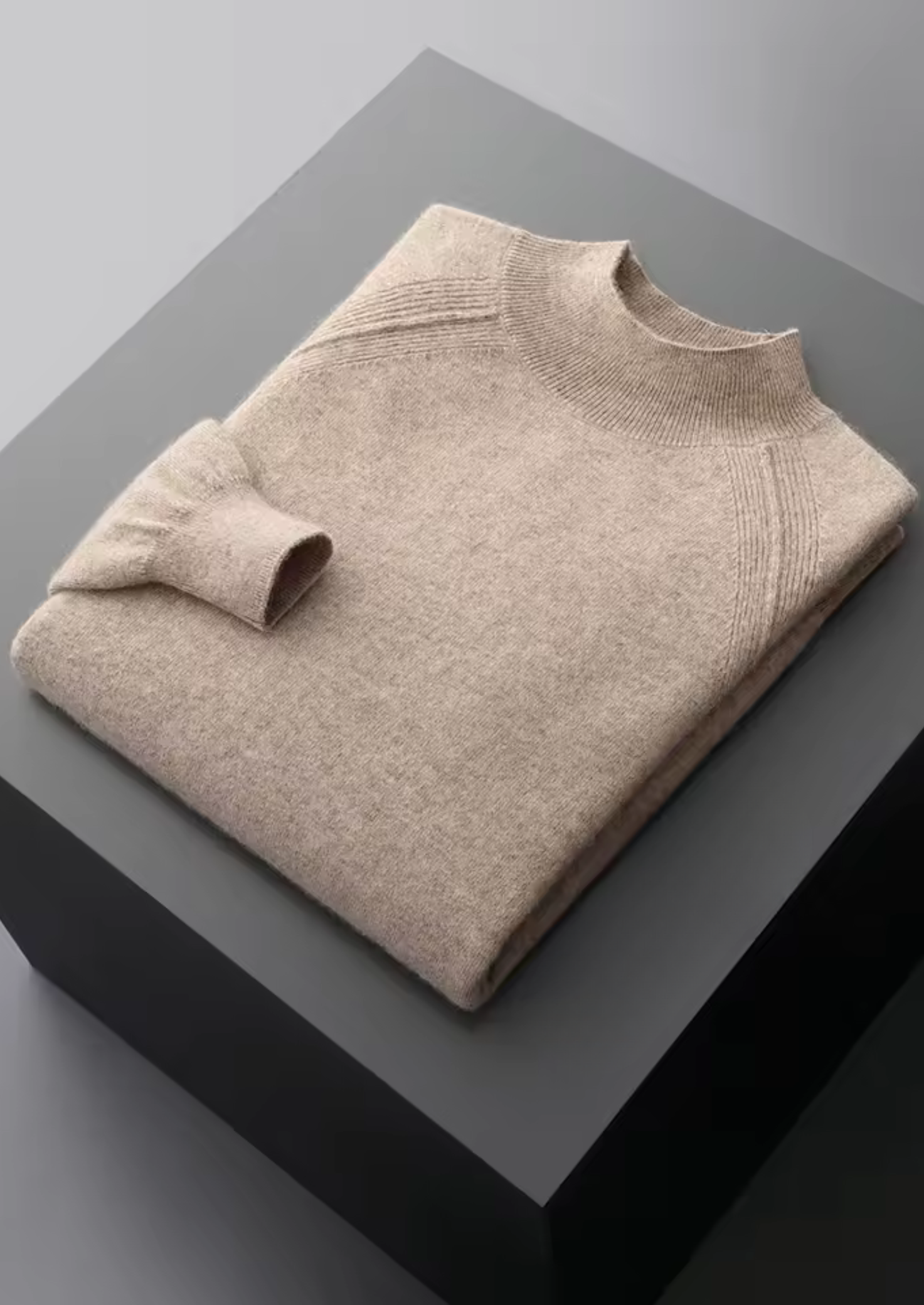 Raglan Mockneck Sweater in Merino Wool