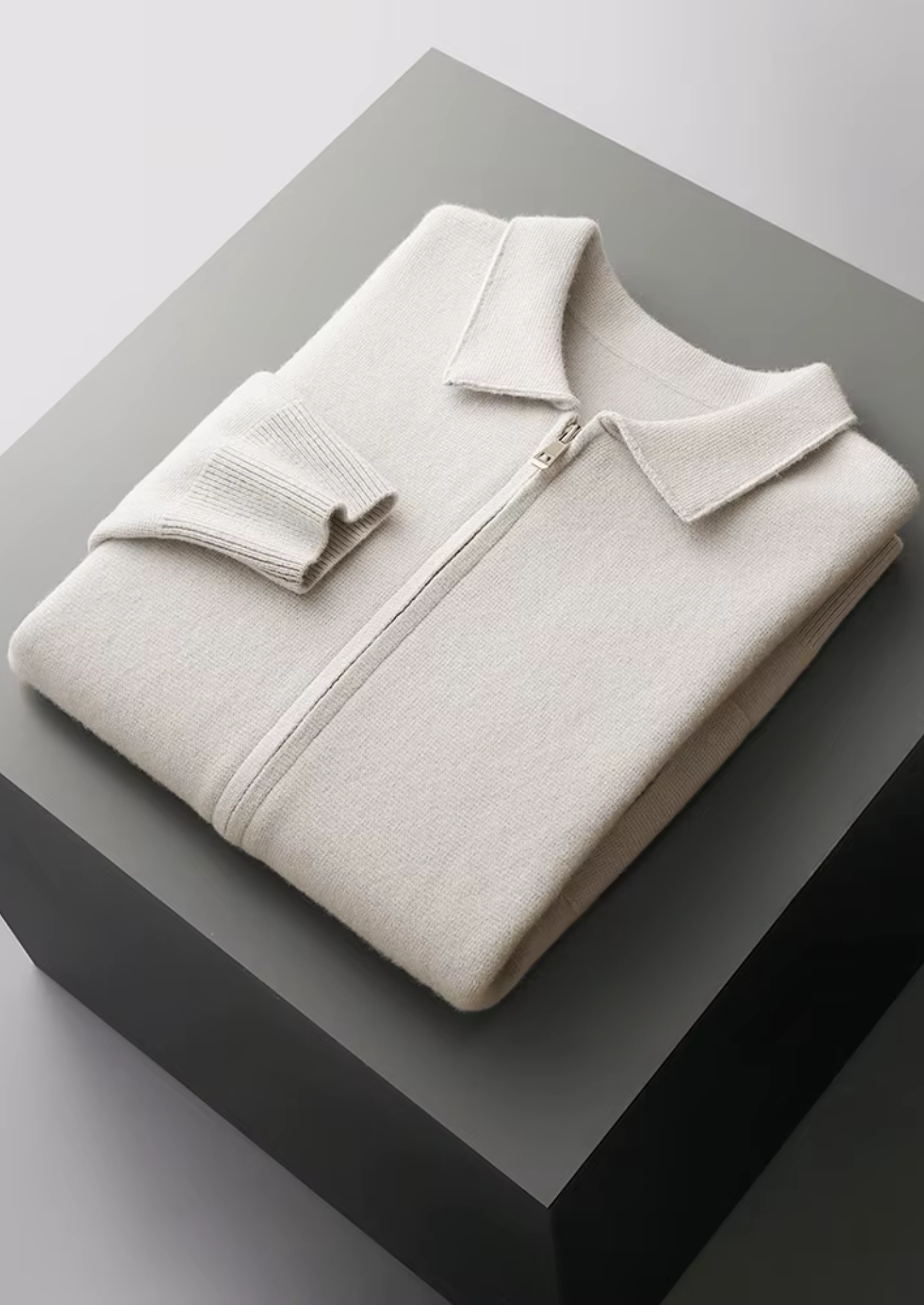 Merino Wool Extra-Fine Polo Knit Cardigan