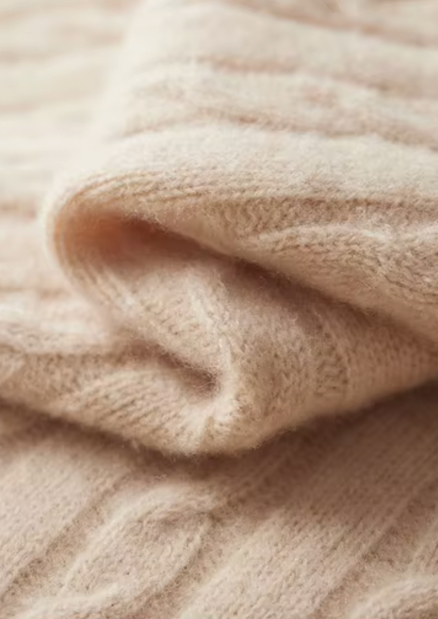 Henley Sweater in Merino Wool Classic Knit
