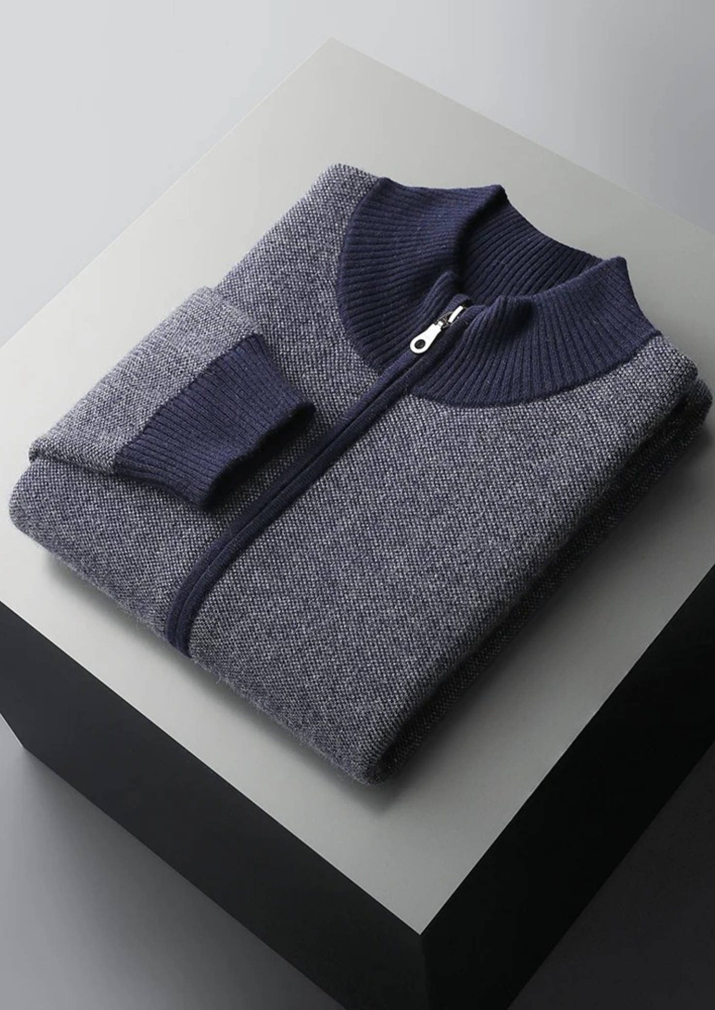 Jacquard Zip Cardigan in Premium Cashmere